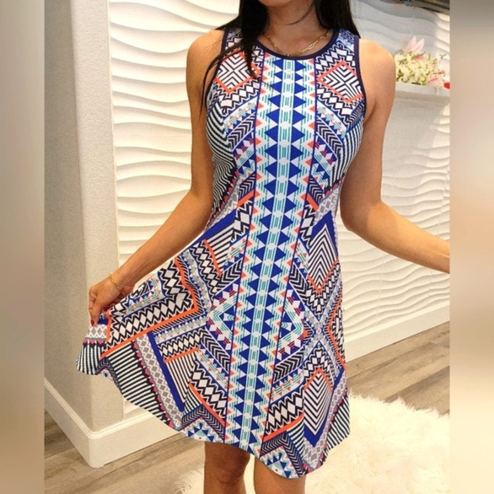 Round neck multicolored dress